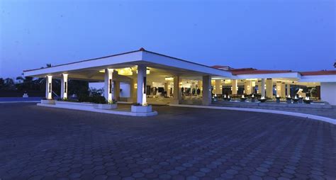 Holiday Inn Resort Goa Goa Price, Reviews, Photos & Address