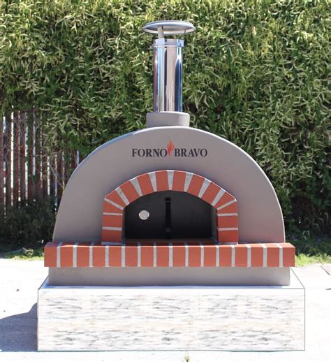 Toscana A Pizza Oven With A Classic Shape Old World Accents Clean