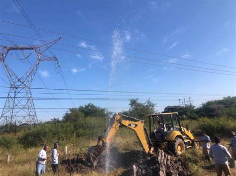 Repara JUMAPAM 327 Fugas De Agua Potable Entre Veredas