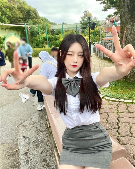 교복 패션 트위치 스트리머 한갱 님 인스타그램 셀카 사진 모음 — 스타들의★ 근황을 모아서