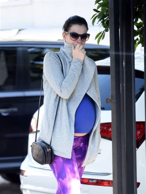 pregnant-anne-hathaway-leaves-a-gym-in-west-hollywood-02-24-2016_2 ...