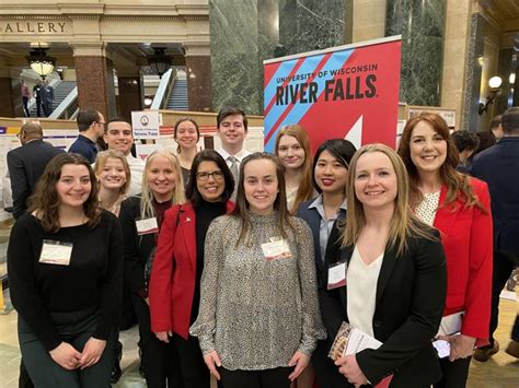 UW-River Falls students showcase research | Local News | riverfallsjournal.com