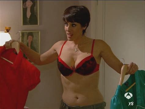 Naked Anabel Alonso In La Familia Mata