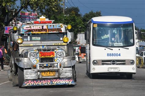 LTFRB Rejects Claims Of Looming Transport Crisis Due To PUV