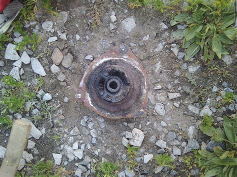 решил поменять опоры стоек — LADA Приора хэтчбек, 1,6 л., 2009 года ...