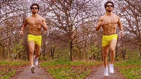 Tiger Shroff Flaunts His Abs As He Goes Shirtless For A Run In 1 Degrees