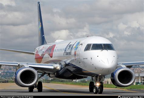 Pr Ayk Azul Linhas A Reas Brasileiras Embraer Erj Ar Erj