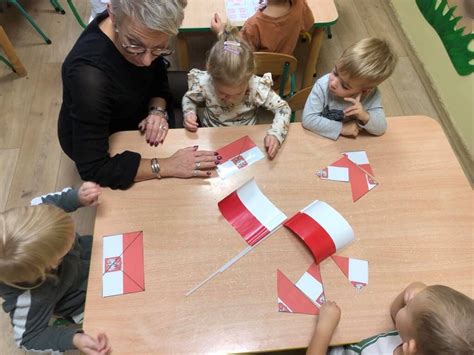 Szko A Do Hymnu Akcja Patriotyczna Przedszkole Publiczne Im Jana