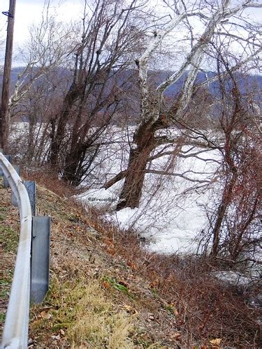 Susquehanna River Ice Jam Dfirecop Flickr