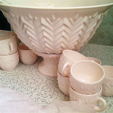 Complete Gorgeous Shell Pink Milk Glass 15 Pc Punch Set Bowl Etsy