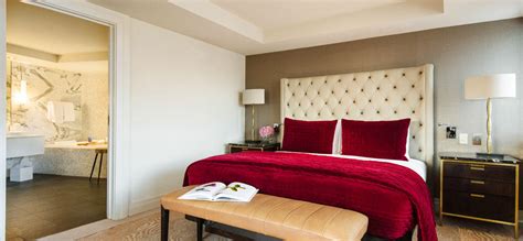 Rooms & Suites in Washington DC | The Dupont Circle Hotel