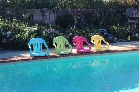 Diy Poolside Decorating Ideas That Scream Summer Poggesi Usa