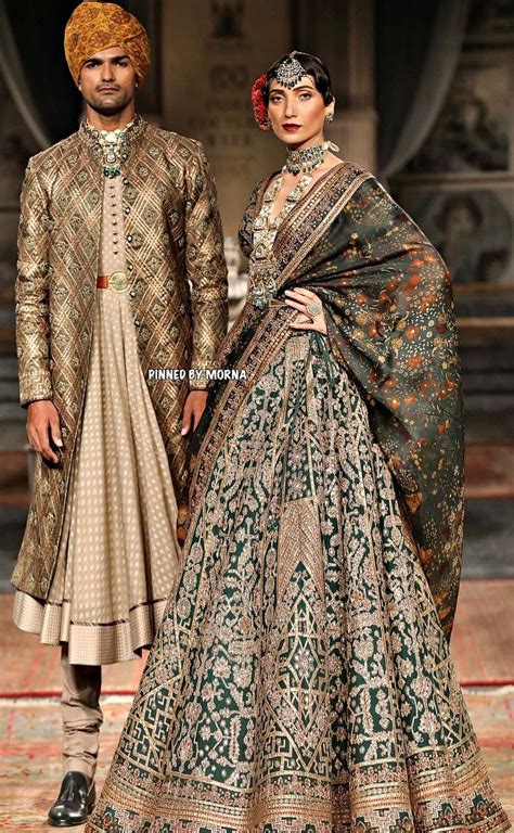 Tarun Tahiliani Unveils His Bridal Collection The Painterly Dream Artofit