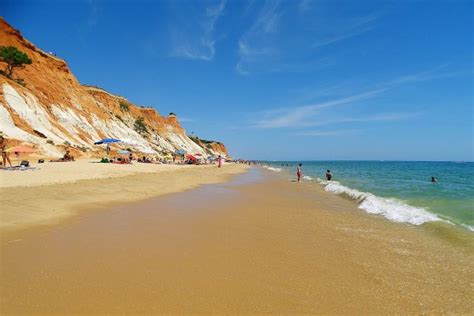 Portugalska plaża Falesia uznana za najpiękniejszą na świecie