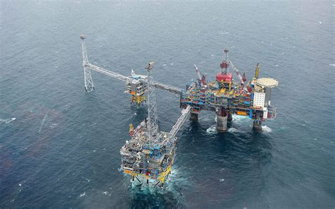 Alfa Sentral Gas And Condensate Field North Sea Offshore Technology