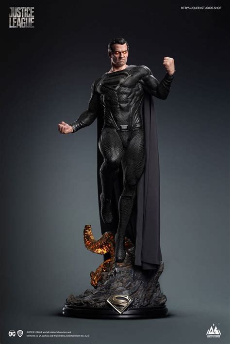 Superman Black Suit Version Special Edition – Wannabe