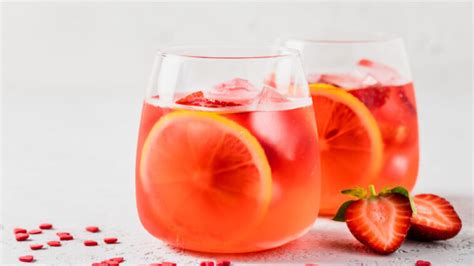 8 Best Valentines Day Mocktails to Drink