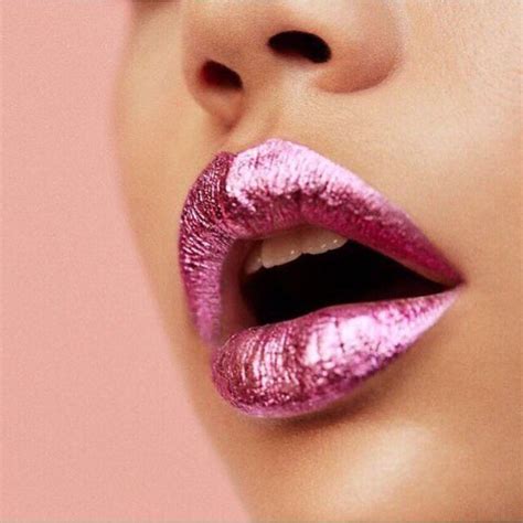 Nikki Lipstick On Instagram “🎀 Pink Metallic Lips 🎀 Rp Kalikennedy Photo By Oliviamalone 💕