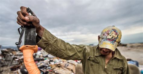 Tu basura es mi fortuna Fotógrafo muestra los tesoros que