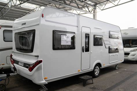 Hymer Eriba Living Xl Als Wohnwagen In Sulzemoos Bei Caraworld De