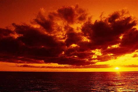 Lake Victoria sunset, red, gold, water, fiery, lake victoria, sunset ...