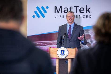 Governor Baker Tours Metrowest Manufacturer Mattek Life Sciences