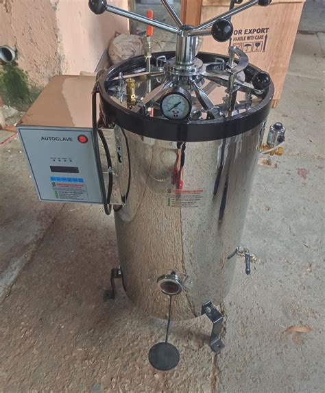 Vertical Autoclave Fully Automatic 14x22 Inches 50 Liters Radial