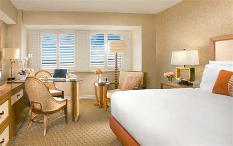 Tropicana Resort Rooms & Suites | Photos & Info | Las Vegas Hotels