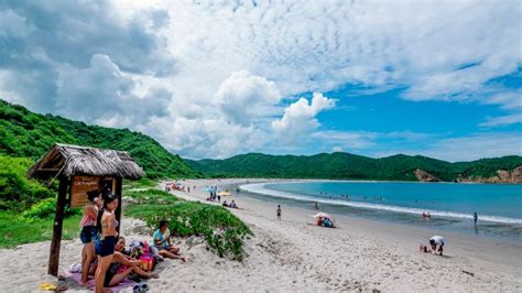 Playa De Los Frailes En Manab