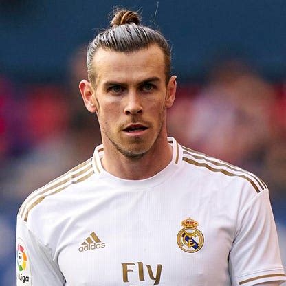 Best Footballer Hairstyles Fashonation