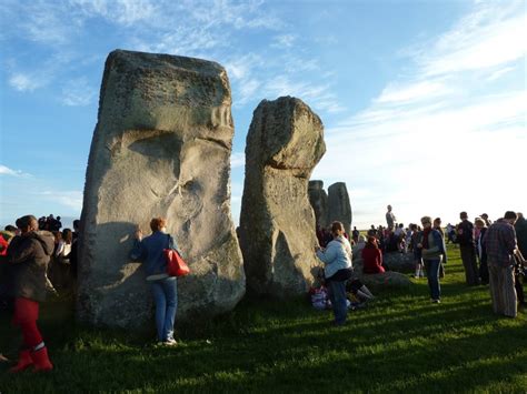 Stonehenge Tunnel Vision Stonehenge Stone Circle News And Information