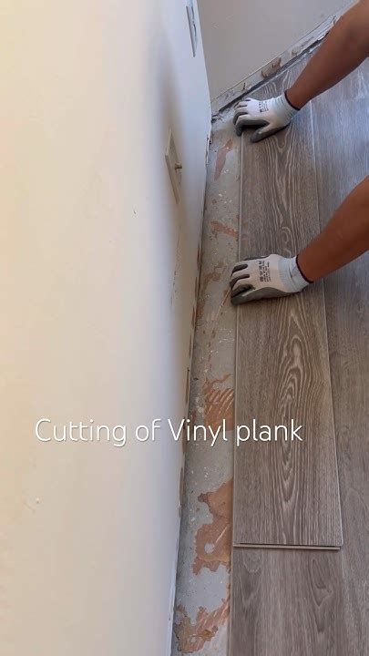 Cutting Of Vinyl Plank Flooring Youtube