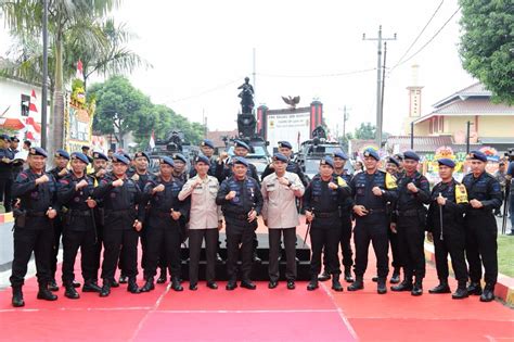 Kapolda Jateng Pimpin Upacara Dan Syukuran HUT Brimob Ke 78 Tahun 2023