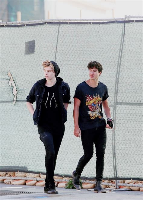 Calum Hood 5sos And Luke Hemmings Image 4216313 On