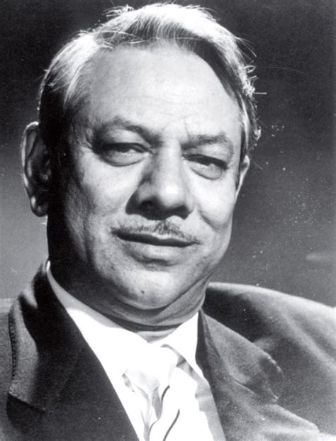 mehboob khan film director   iconic indian film mother india