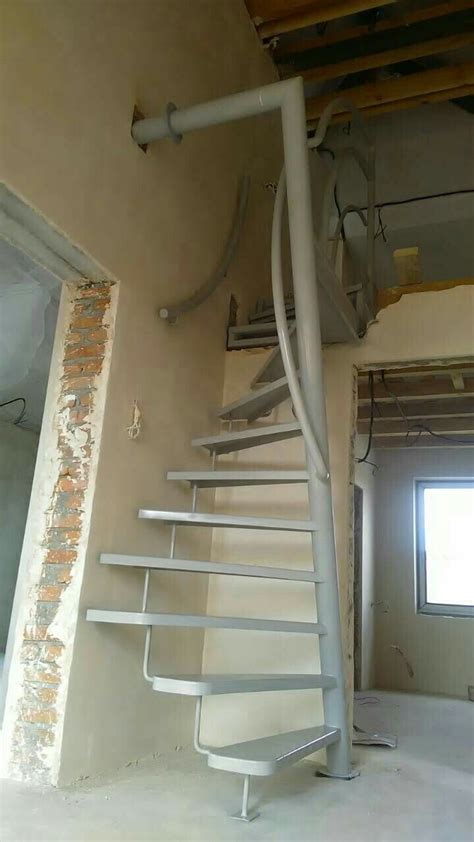 Dise O De Escalera En Espiral Para Casas Peque As