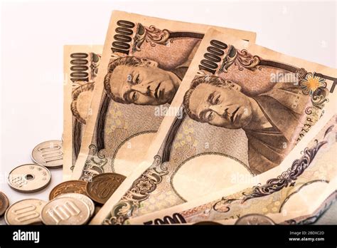 Japanische M Nzen Banknoten P Sse Und Gl Ser Auf Wei Em Hintergrund