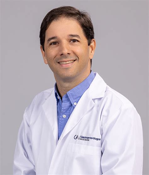 Dr Carlos Rettally Gastroenterólogos Asociados Nuevo