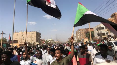 مظاهرات في السودان تطالب بحكم مدني كامل