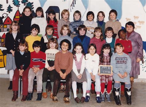 Photo De Classe CM1B De 1981 ECOLE PAUL LANGEVIN Copains D Avant