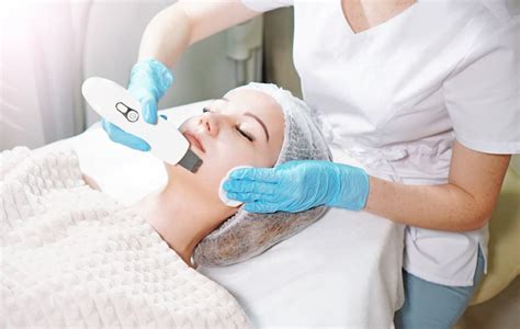 Enzyme Peels Vs Chemical Peels The Benefits Explained Focal Point Salon And Spa