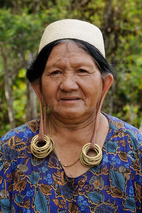 Borneo Dayak People Editorial Stock Image Image Of Remote 20876989