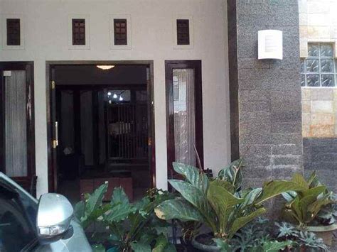 Rumah Cigadung Indah Dekat Dago Cikutra Bandung