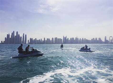 Jet Ski Tour: View on the Burj al Arab in Dubai - 2024 | HAPPYtoVISIT.com