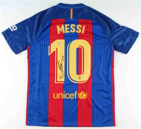 Lionel Messi Signed Fc Barcelona Jersey Inscribed Leo Beckett Coa