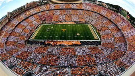 UT Vols: Tennessee athletic department operated at $10.8M surplus in ...