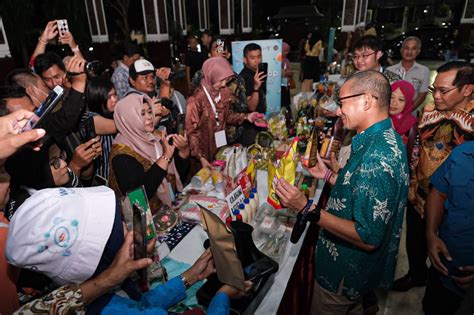 Siaran Pers Menparekraf Ajak Pelaku Ekraf Sidoarjo Perkuat Kolaborasi