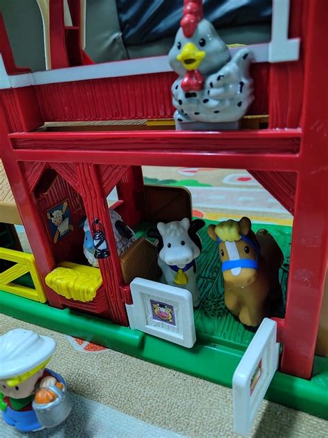 Fisher price little people farm playset, Hobbies & Toys, Toys & Games on Carousell