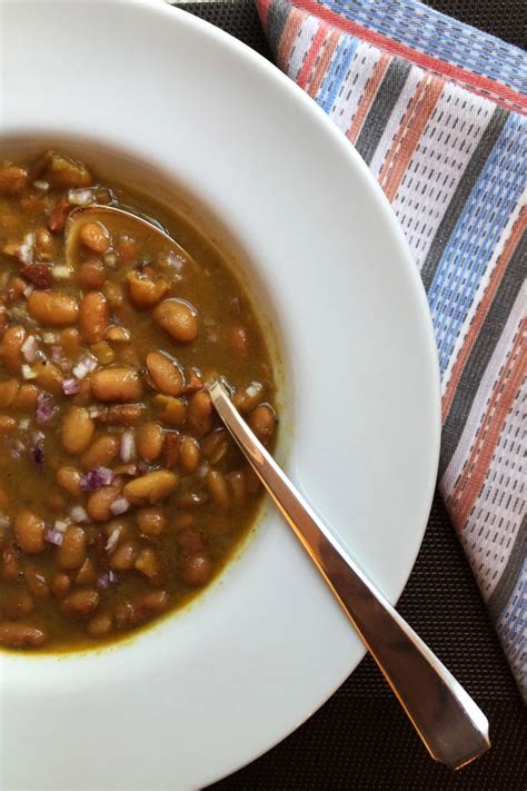 Not-Quite-Classic-But-Close Soup Beans – Garden & Gun