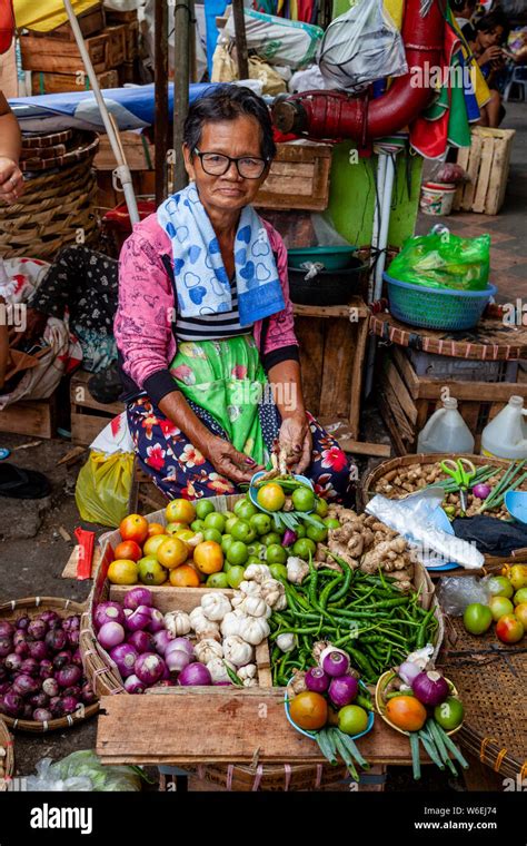 Market Cebu City Philippines Hi Res Stock Photography And Images Alamy